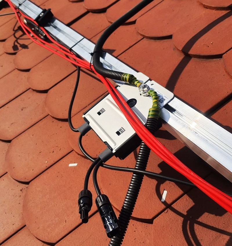 uziemienie instalacji fotowoltaicznej mikroinwertery