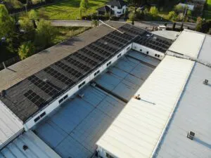 Moc instalacji: 49,6 kW
Moduły fotowoltaiczne: Bauer Solar 400 W
Technologia modułu: Bifacial