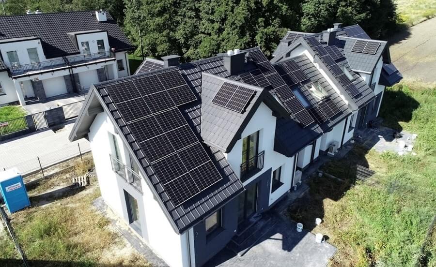 Instalacja fotowoltaiczna 4, 6, 8 czy 10 kW – ile prądu wyprodukuje? Fotowoltaika Kw Min instalacja fotowoltaiczna 4, 6, 8 czy 10 kw – ile prądu wyprodukuje? fotowoltaika kw min