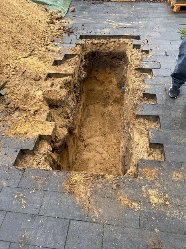 Montaż wiaty z fotowoltaiką – Kompletny przewodnik Montaż Wiaty Z Fotowoltaiką Kopanie Min Montaż wiaty z fotowoltaiką – Kompletny przewodnik Montaż Wiaty Z Fotowoltaiką Kopanie Min