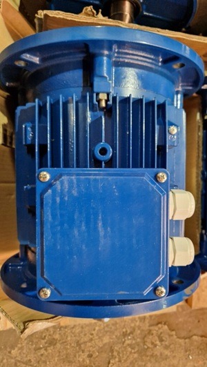Turbina wiatrowa pionowa 10kW Generator Turbiny Wiatrowej Verti X